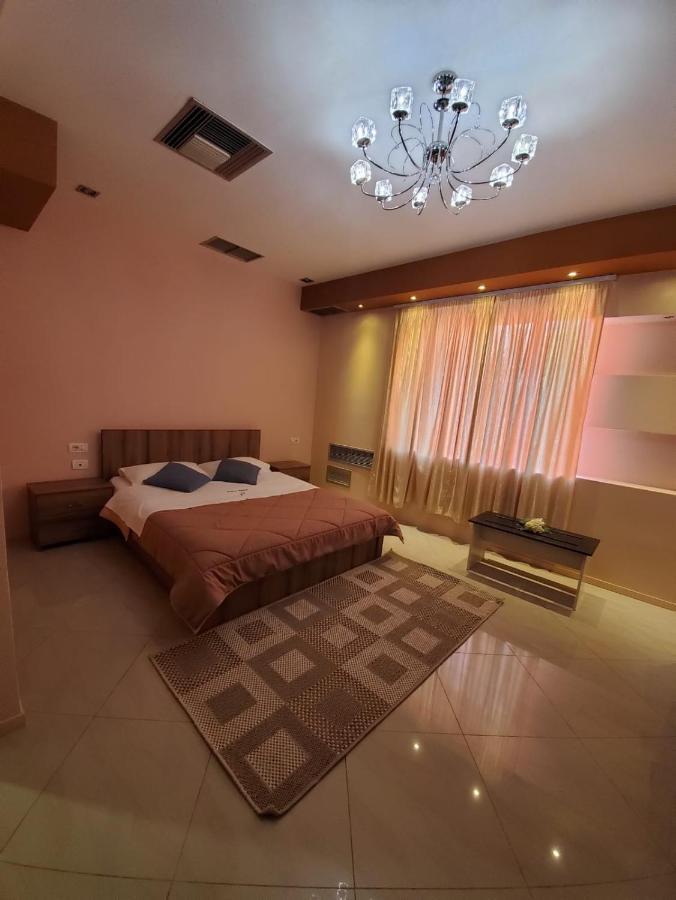 Hotel Alysa Korce Exterior photo